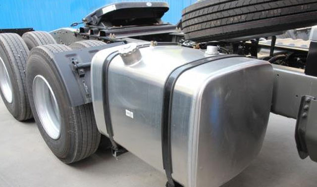 耐腐蝕防生銹，明泰鋁業(yè)精益品質5系油箱料鋁板