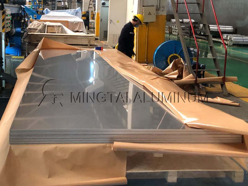 戶外燈箱器材用鋁_墻體燈箱選材用5083鋁板廠家-價(jià)格 戶外燈箱器材用鋁_墻體燈箱選材用5083鋁板廠家-價(jià)格